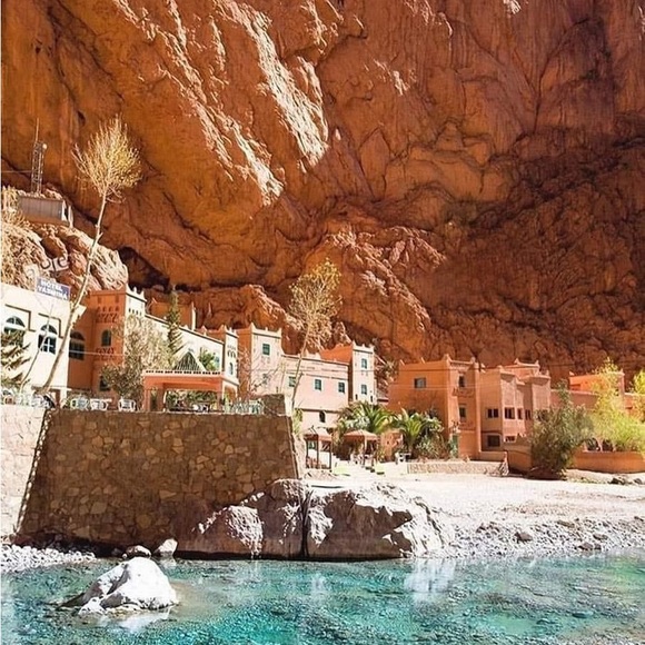 Meet your Posher, Shaheen - Picture 3 of 16